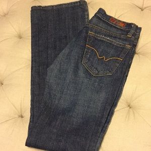 AG size 28